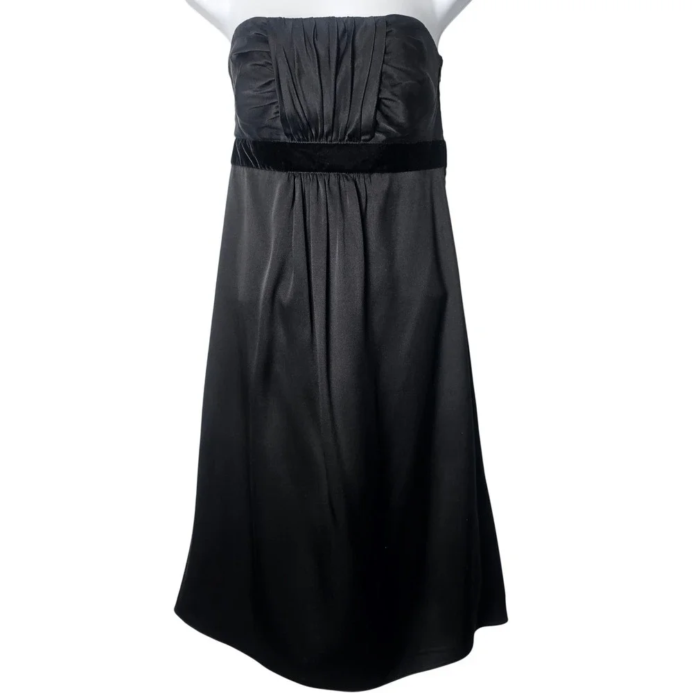 satin corset dress long Snatching With Zipper Back Size:34B A Line Wedding Dress BCBGMAXAZRIA, OLY TIERED RUFFLE Product Description Make a